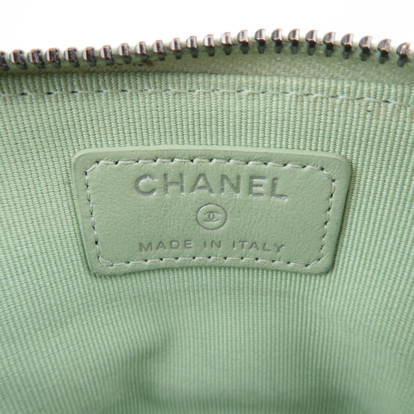 CHANEL Matelasse Zip Coin Purse Lambskin Green AP2061 *Box, Dust bag
