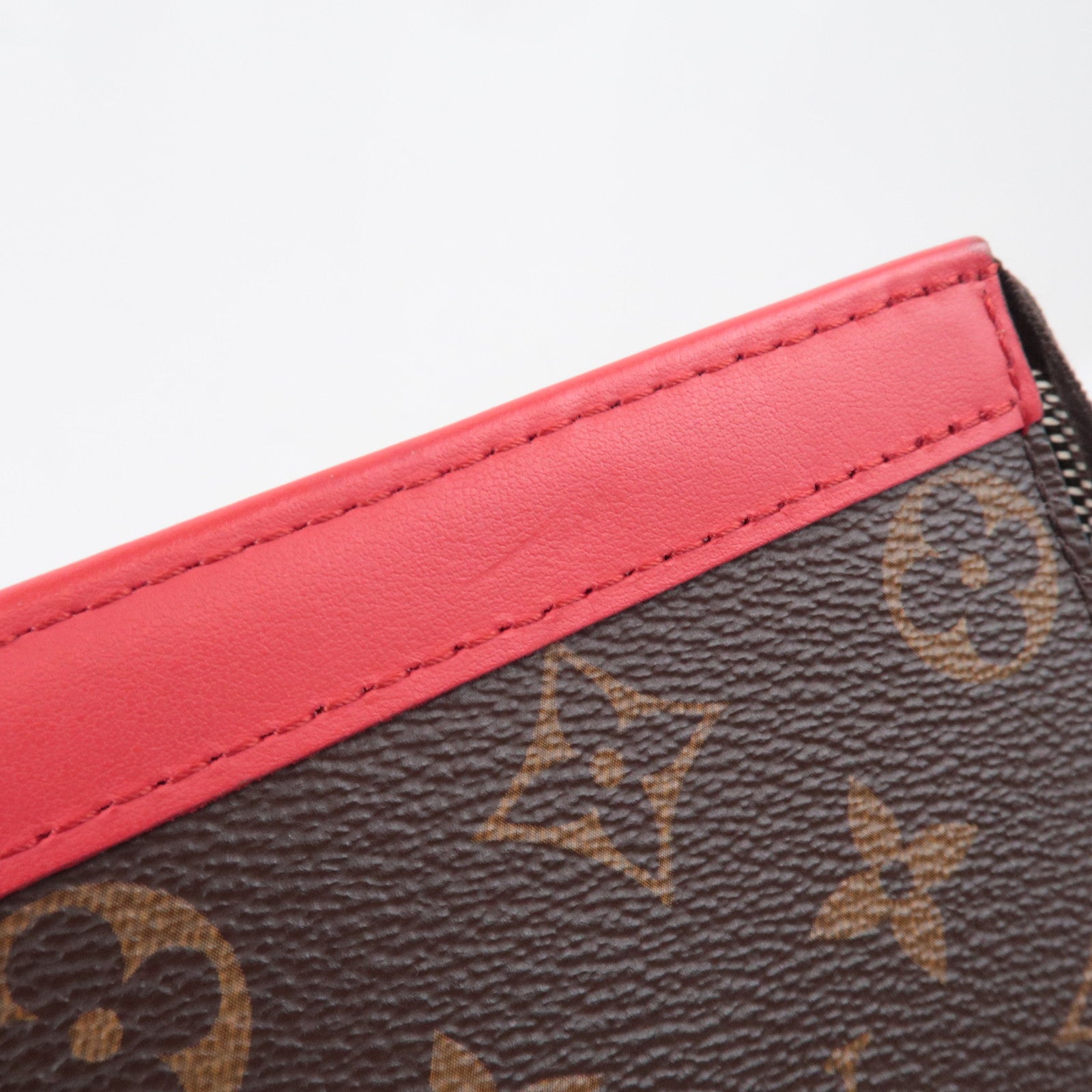 Louis Vuitton Monogram Pochette Voyage MM Clutch Bag Sari Red M12817 RFID