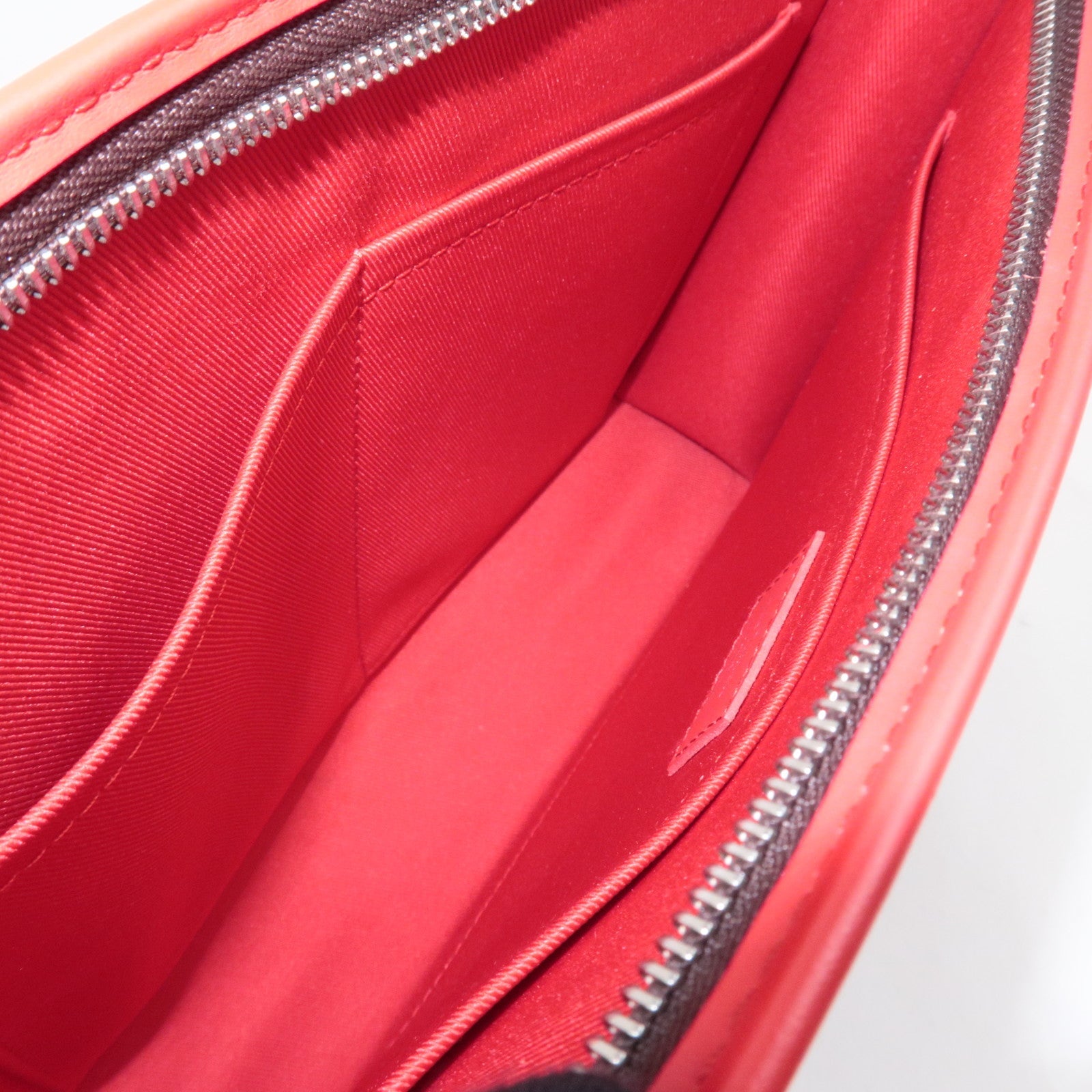 Louis Vuitton Monogram Pochette Voyage MM Clutch Bag Sari Red M12817 RFID