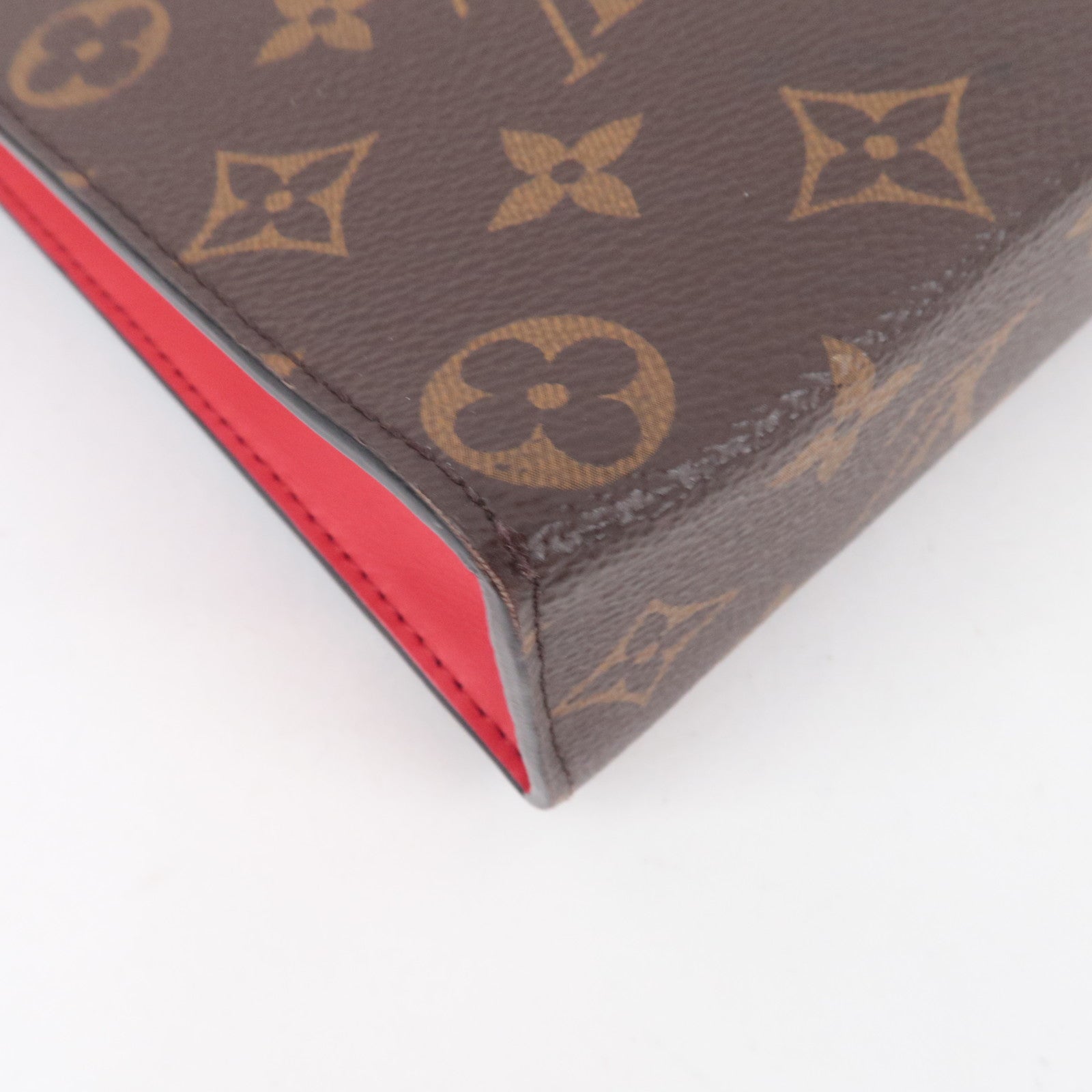 Louis Vuitton Monogram Pochette Voyage MM Clutch Bag Sari Red M12817 RFID