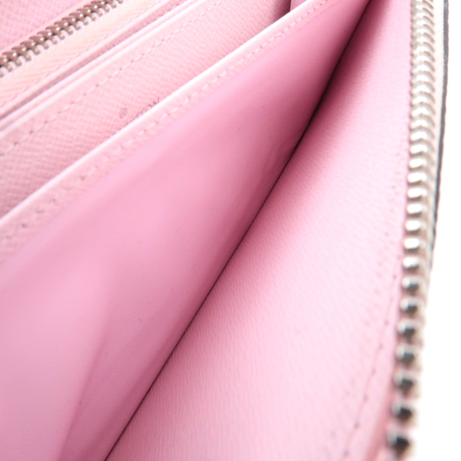 Louis Vuitton Monogram Giant LV Escale Zippy Long Wallet Pastel M69110 GI0240