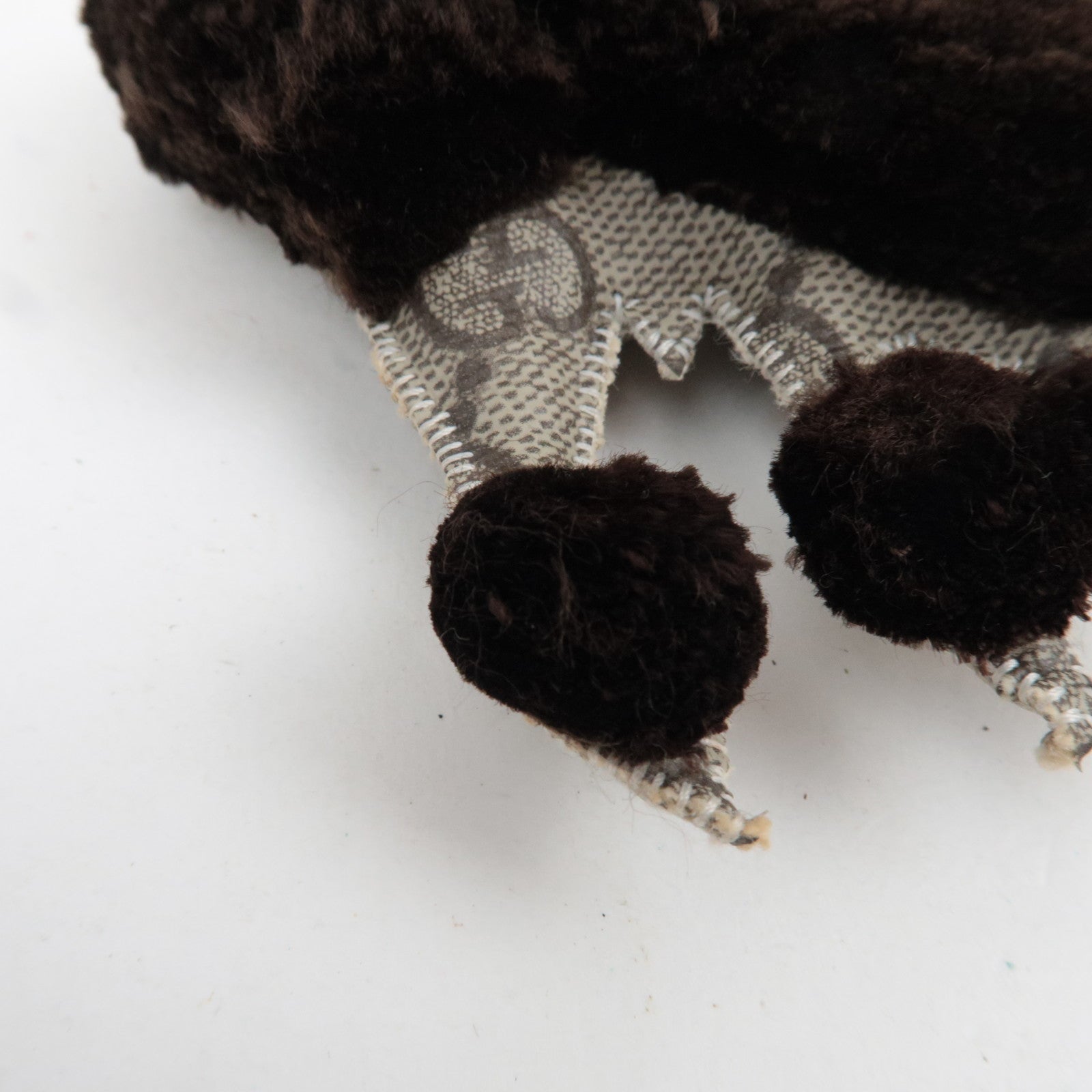 GUCCI GG Supreme GUCCIOLI Poodle Lulu Bag Charm GG Supreme Fur Brown *Box