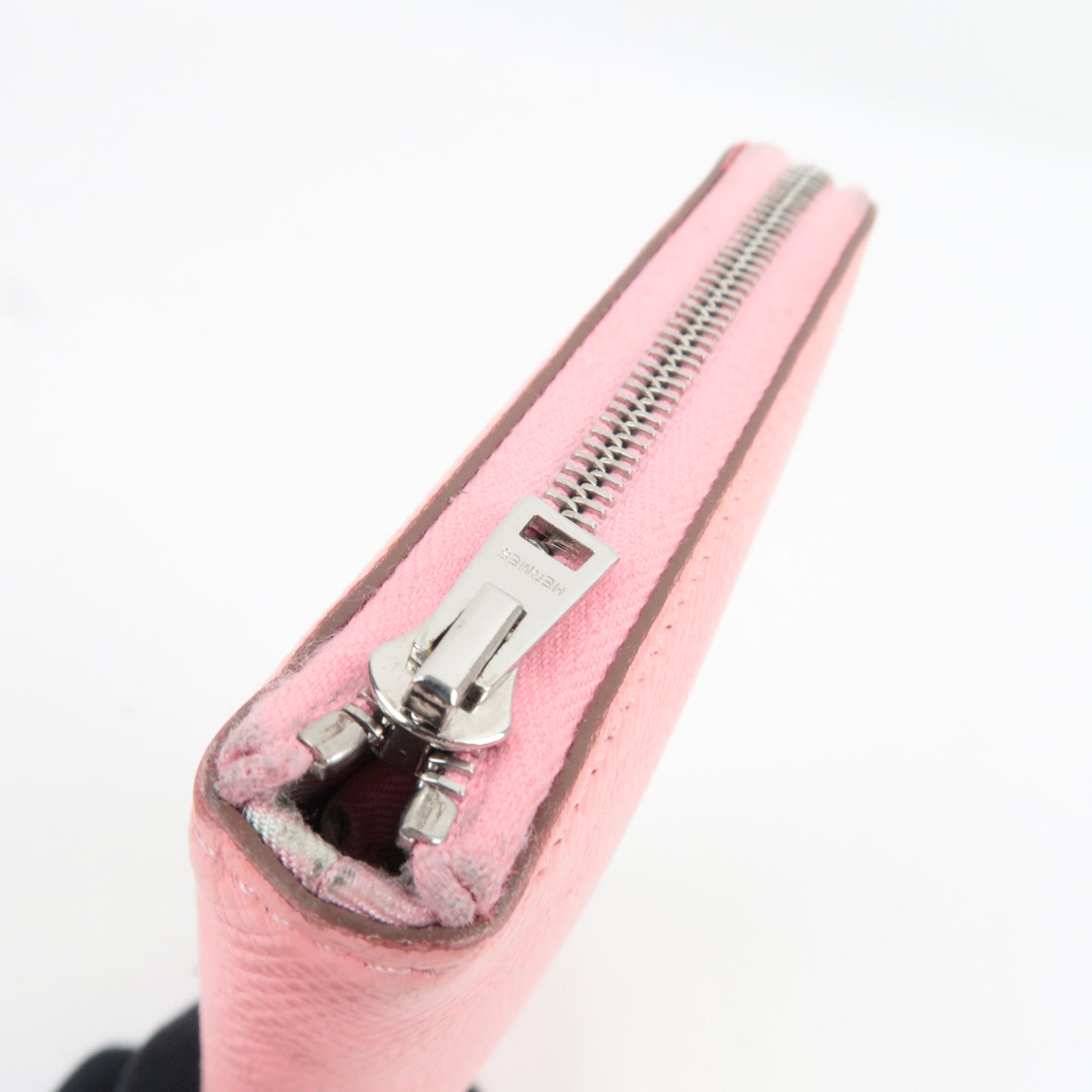 HERMES Azap Long Silkin Long Wallet Y Stamp (2020) Vaux Epsom Rose Confetti *Box