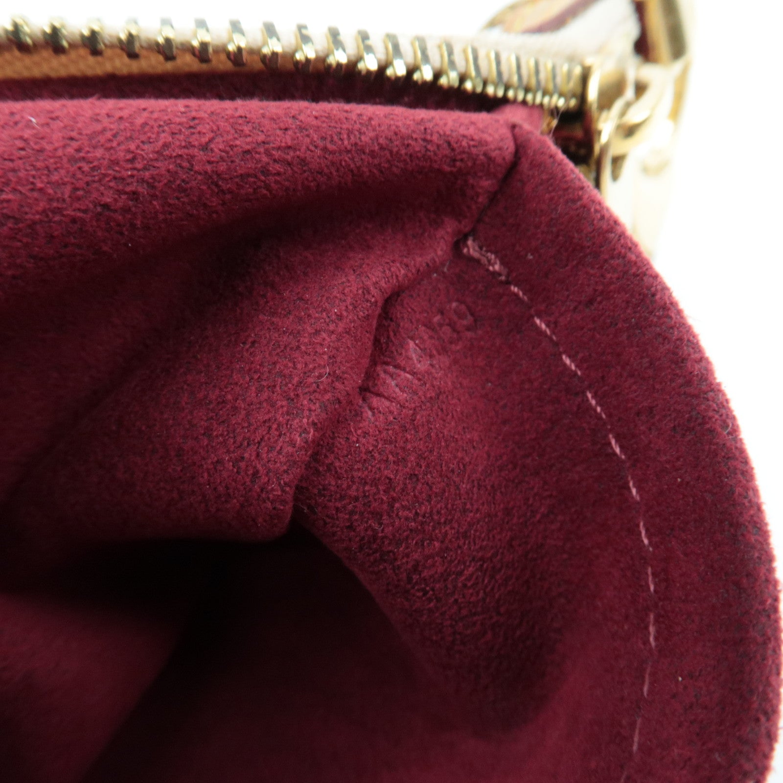 Louis Vuitton Monogram Multicolore Pochette Milla MM Mini Bag Blanc M60096 AA4059