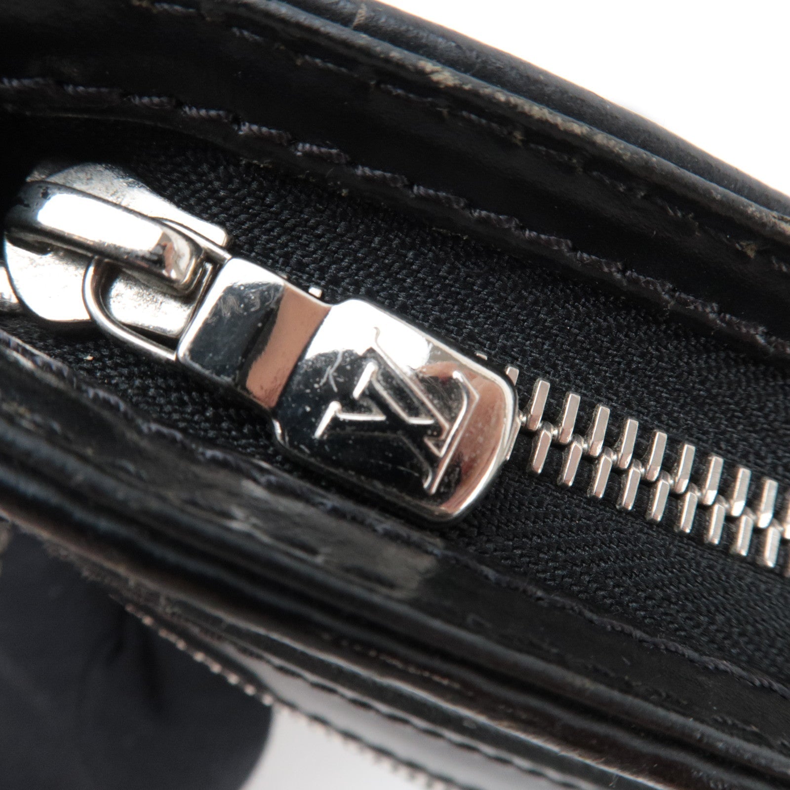 Louis Vuitton Damier Graphite Thomas Shoulder Bag N58028 VI4059