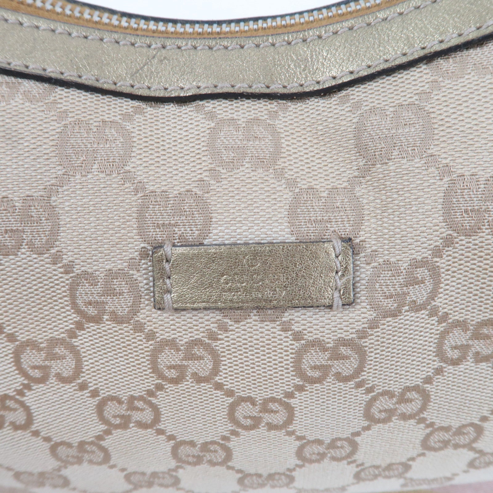 GUCCI Sherry Shoulder Bag GG Canvas Leather Beige Gold 181092