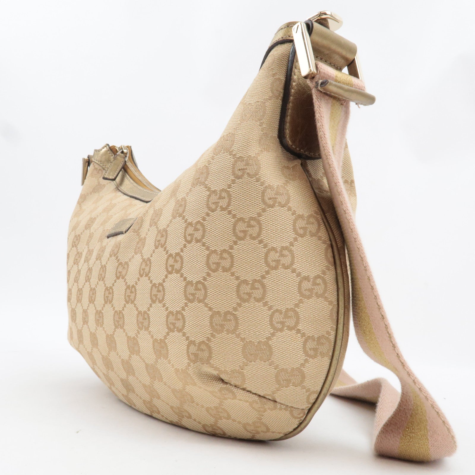 GUCCI Sherry Shoulder Bag GG Canvas Leather Beige Gold 181092