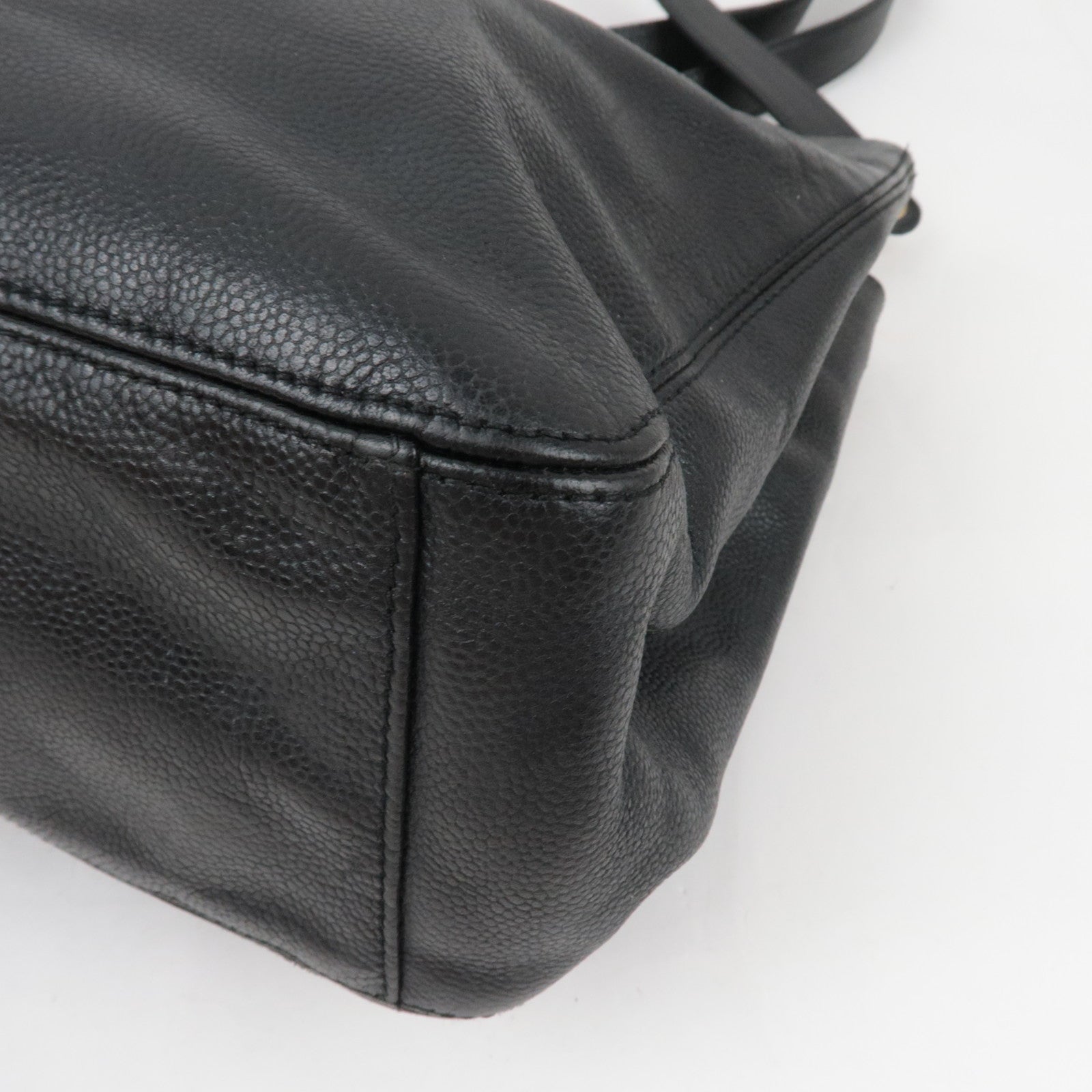 CHANEL Supermodel Medium Chain Tote Bag Caviar Skin Black Gold HDW 4676511