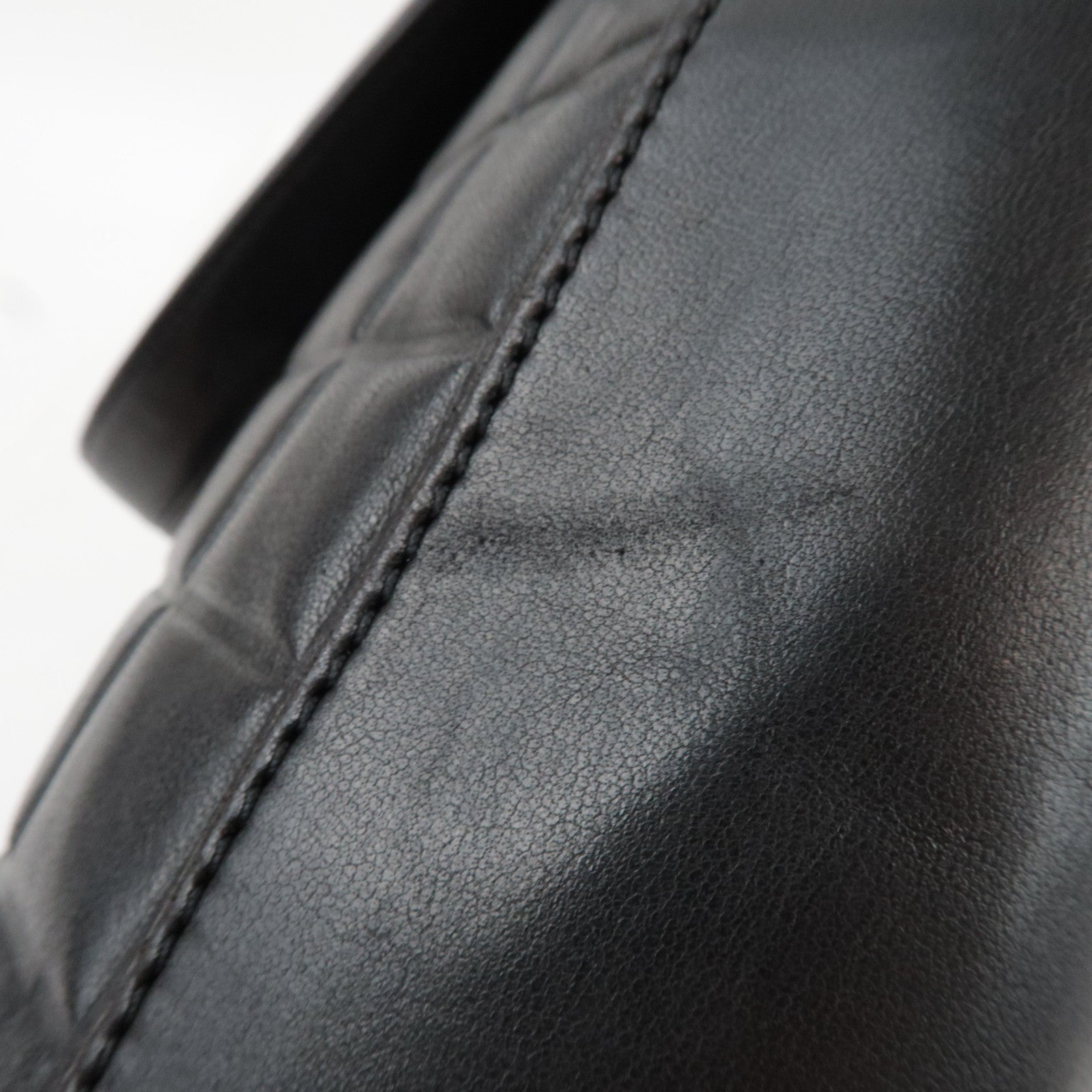 CHANEL Chocolate Bar Tote Bag Vertical Lambskin Black Gold HDW 6915147