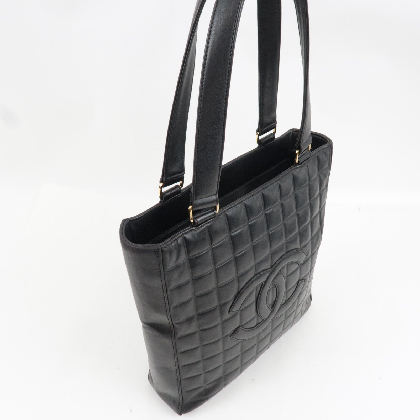 CHANEL Chocolate Bar Tote Bag Vertical Lambskin Black Gold HDW 6915147