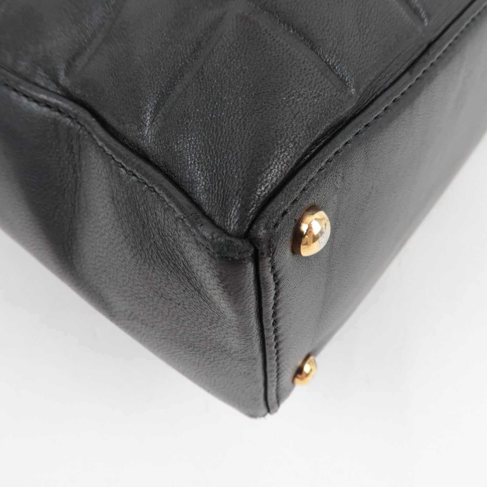 CHANEL Chocolate Bar Tote Bag Vertical Lambskin Black Gold HDW 6915147