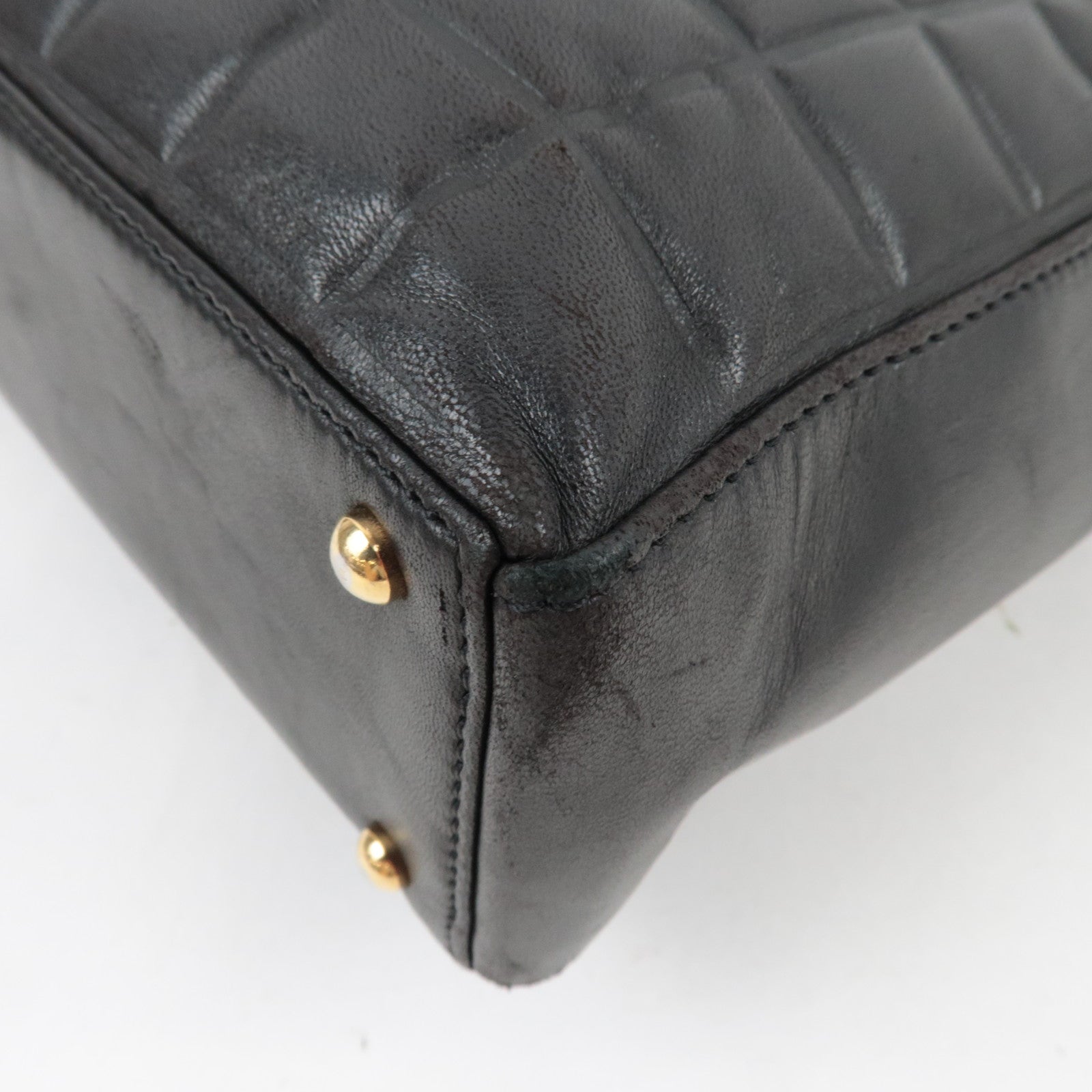 CHANEL Chocolate Bar Tote Bag Vertical Lambskin Black Gold HDW 6915147