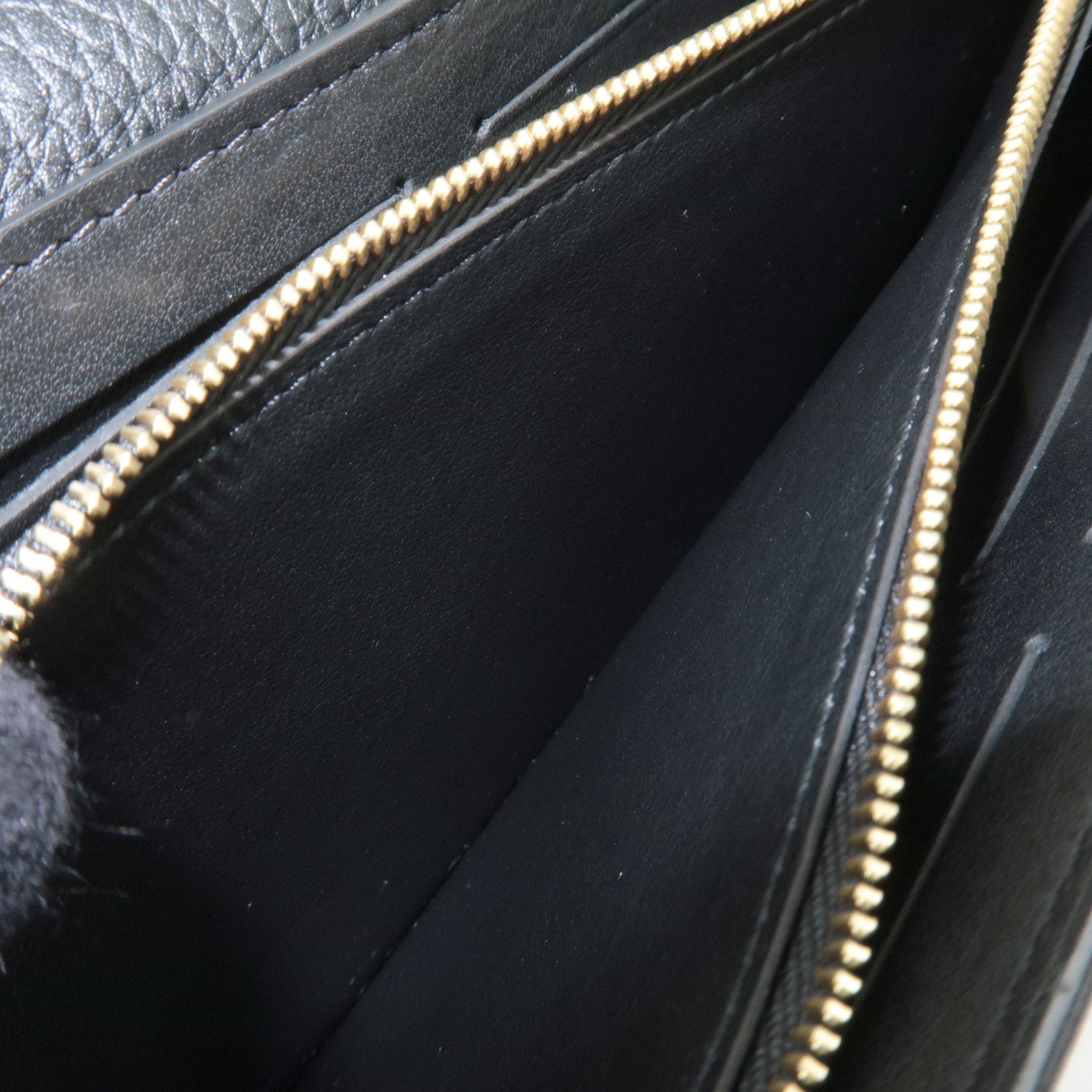 Louis Vuitton Portefeuille Capucines Long Wallet Taurillon Leather Black N90129 MI2168