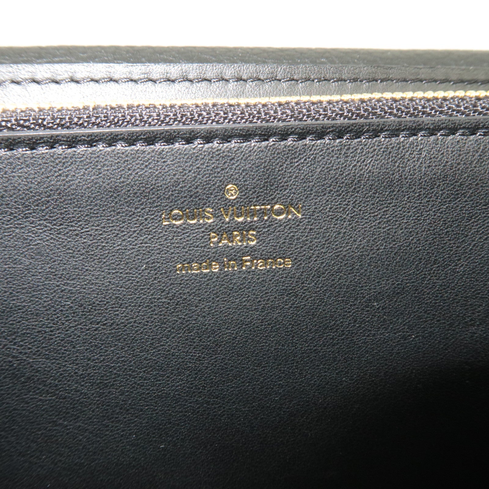 Louis Vuitton Portefeuille Capucines Long Wallet Taurillon Leather Black N90129 MI2168