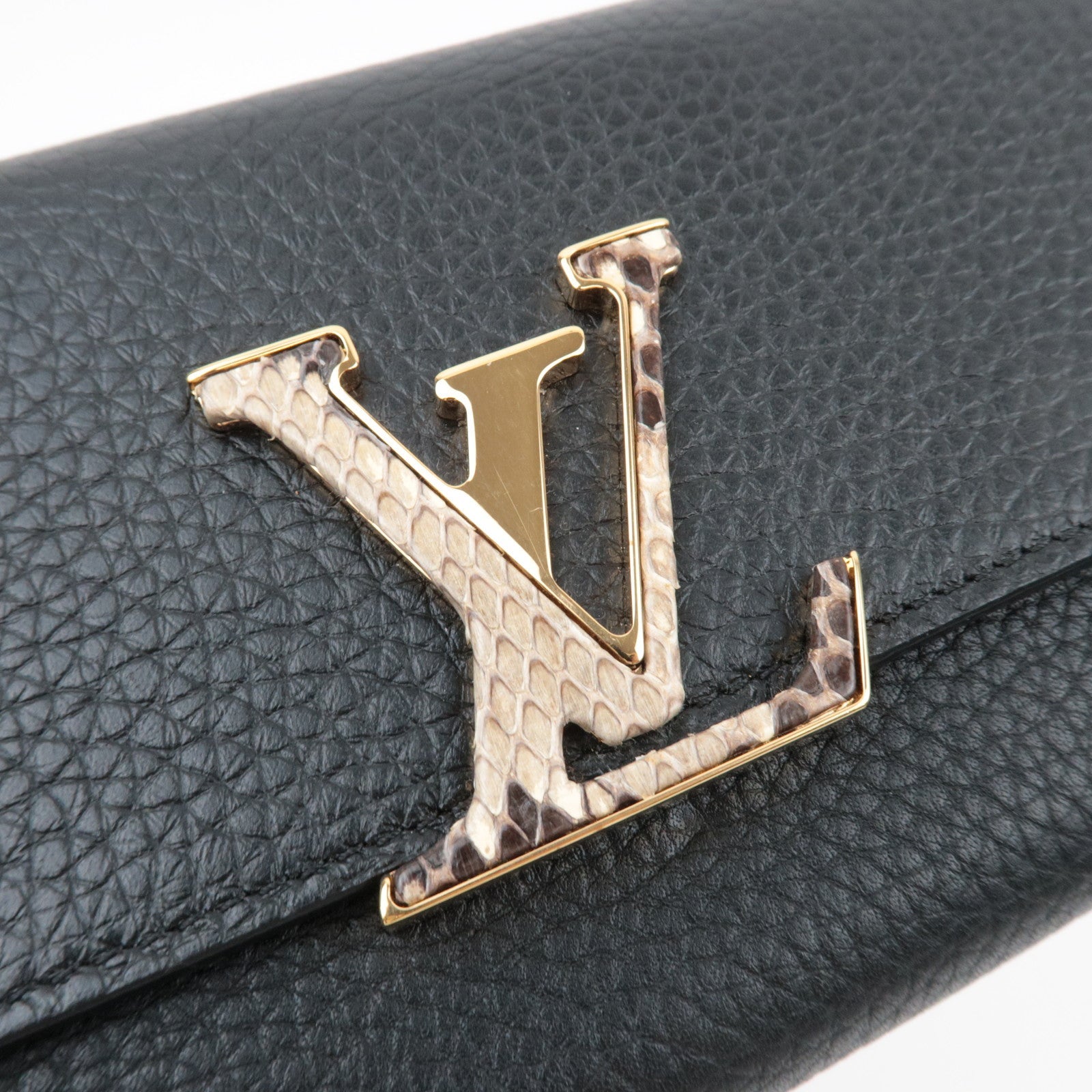 Louis Vuitton Portefeuille Capucines Long Wallet Taurillon Leather Black N90129 MI2168