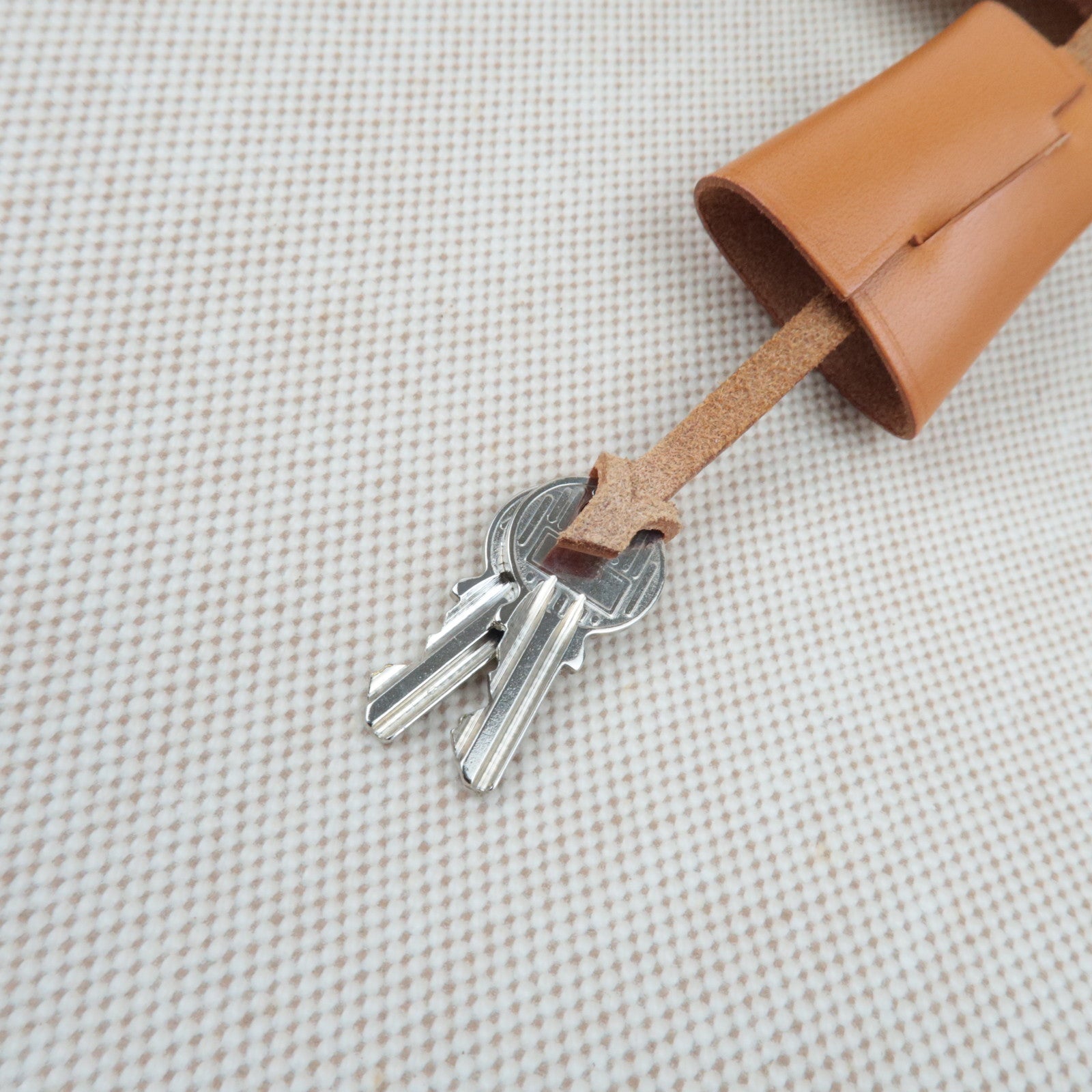 HERMES Her Bag MM □B Stamp (1998) Toile H Leather Beige Camel *Spare bag, Key Lock, Clochette