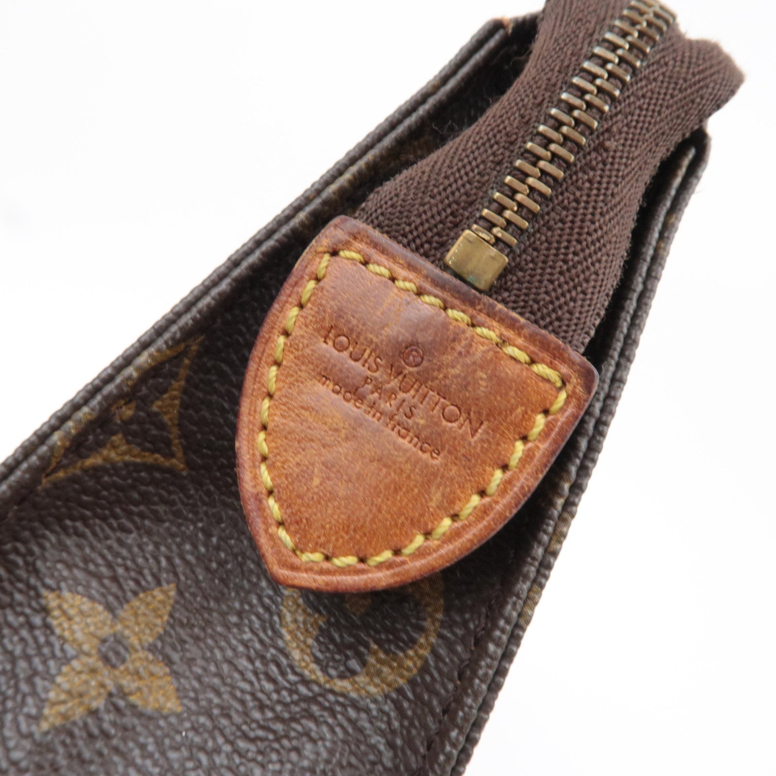 Louis Vuitton Monogram Posh Toilette 26 Toiletry Bag Cosmetic Pouch M47542 TH8912