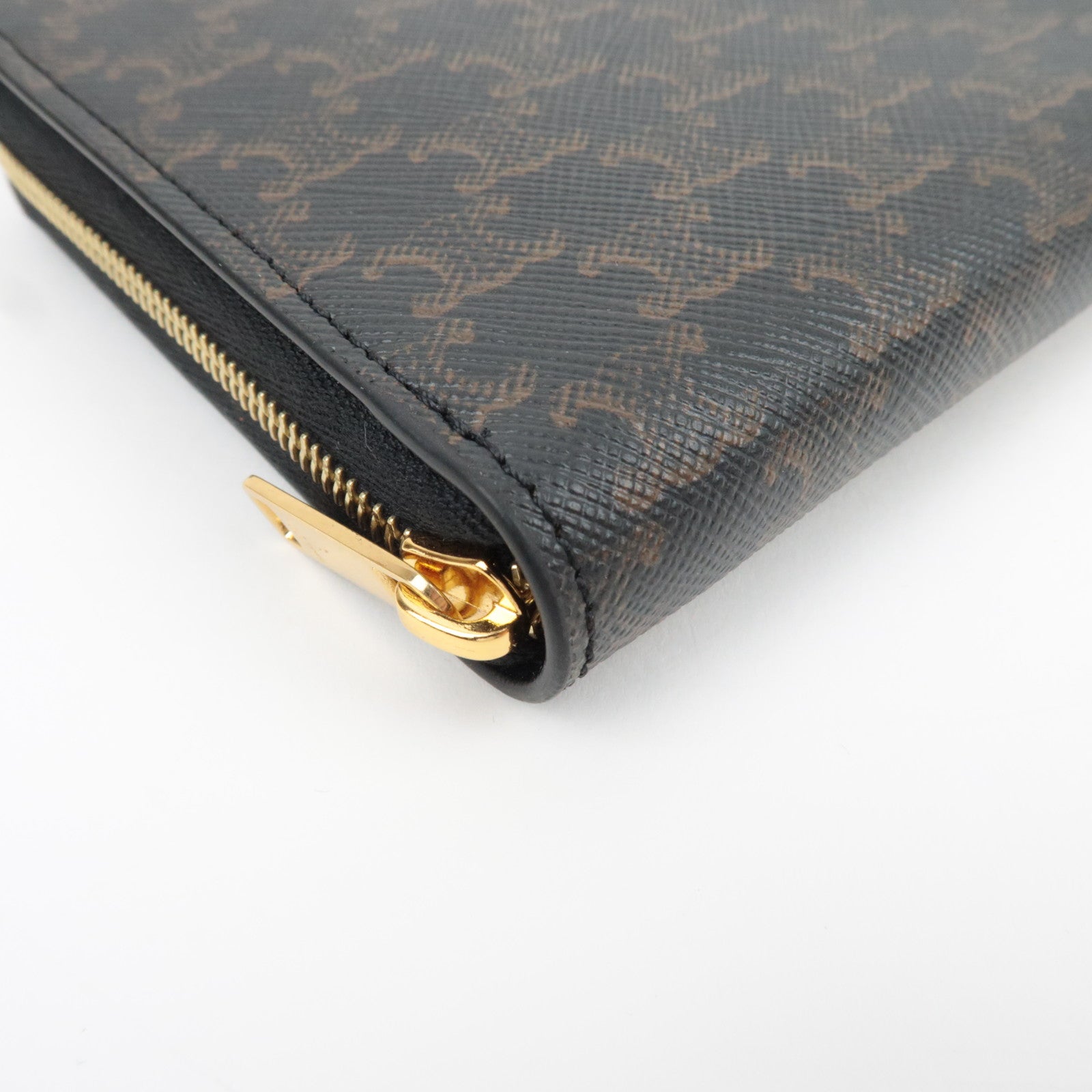 CELINE Triomphe Round Zipper Long Wallet PVC Black