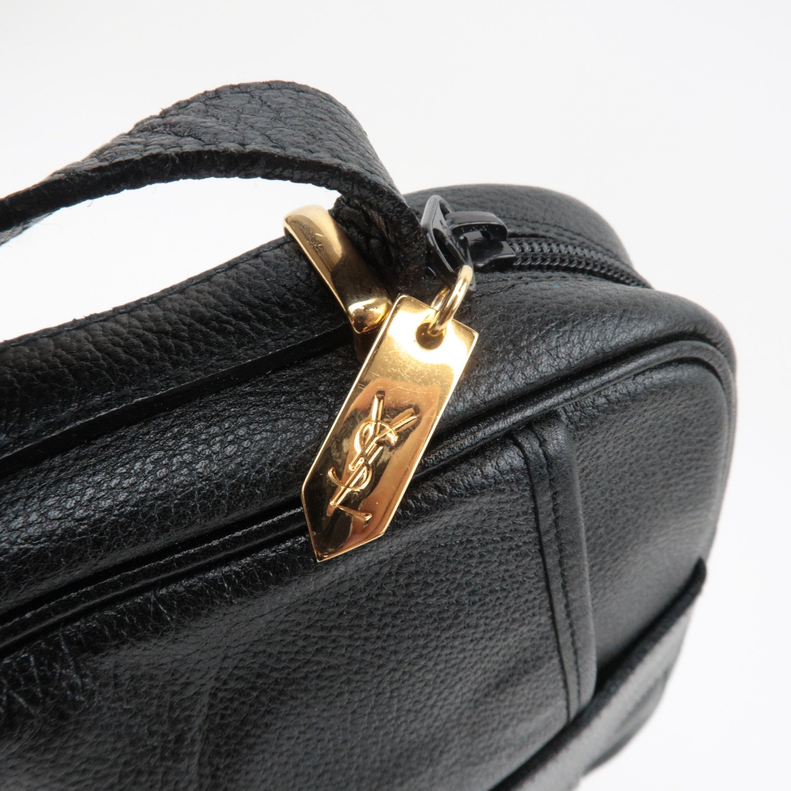 Saint Laurent YSL Shoulder Bag Leather Black