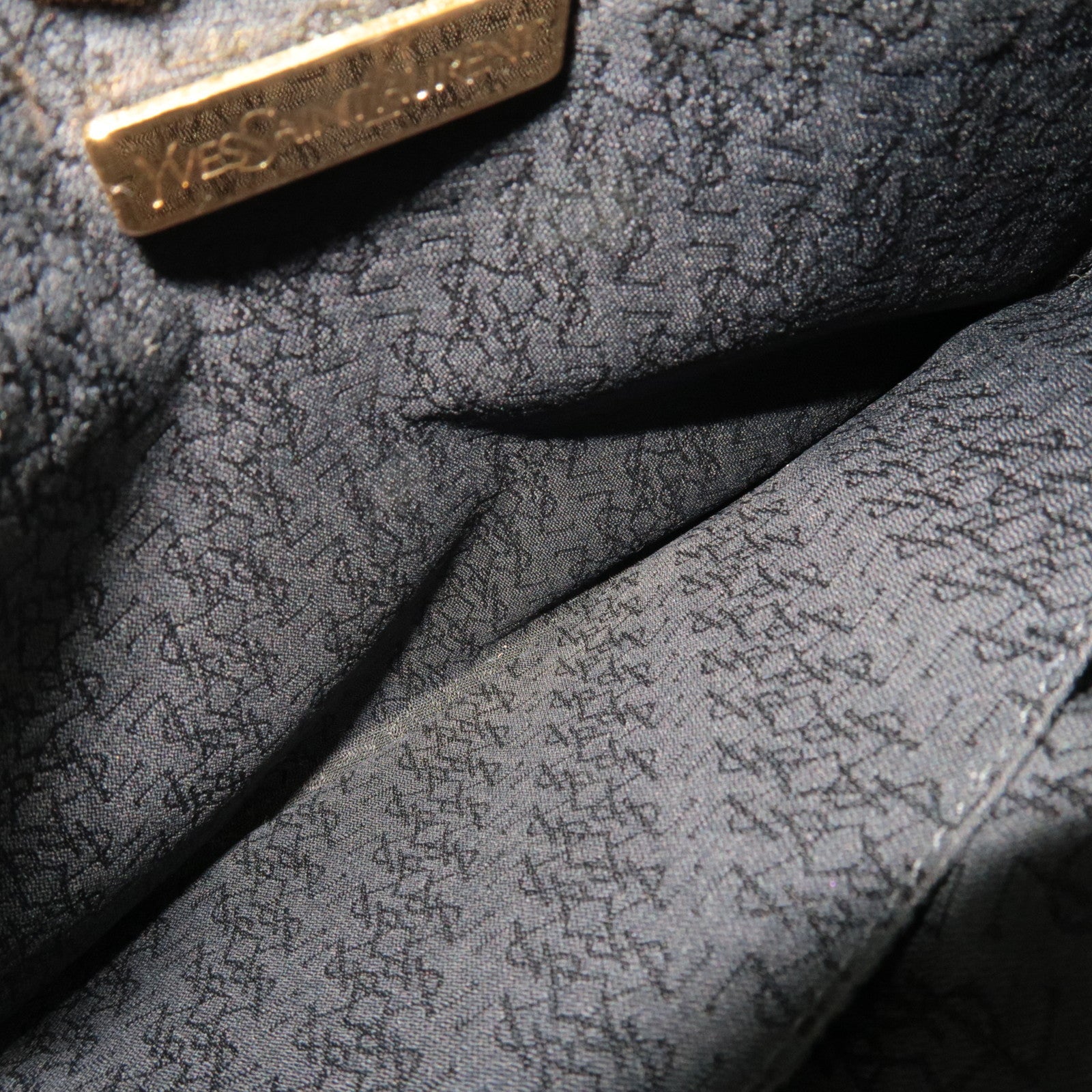 Saint Laurent YSL Shoulder Bag Leather Black