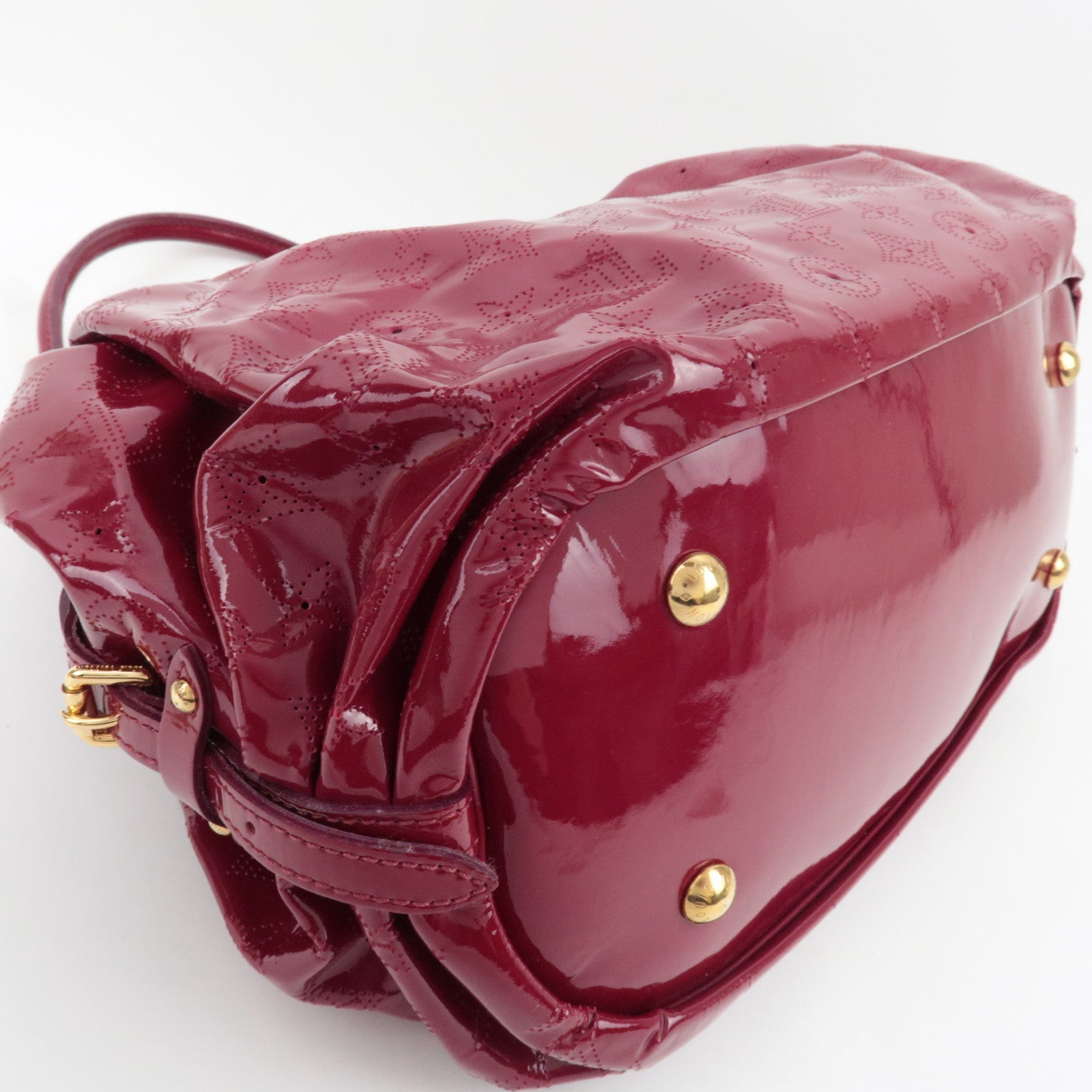 Louis Vuitton Monogram Mahina Surya L Handbag Patent Leather Cerise M95880 SP2009