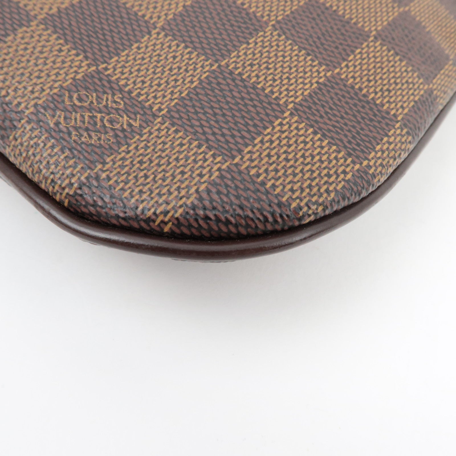Louis Vuitton Damier Pochette Bosphore Shoulder Bag N51111 MI2058