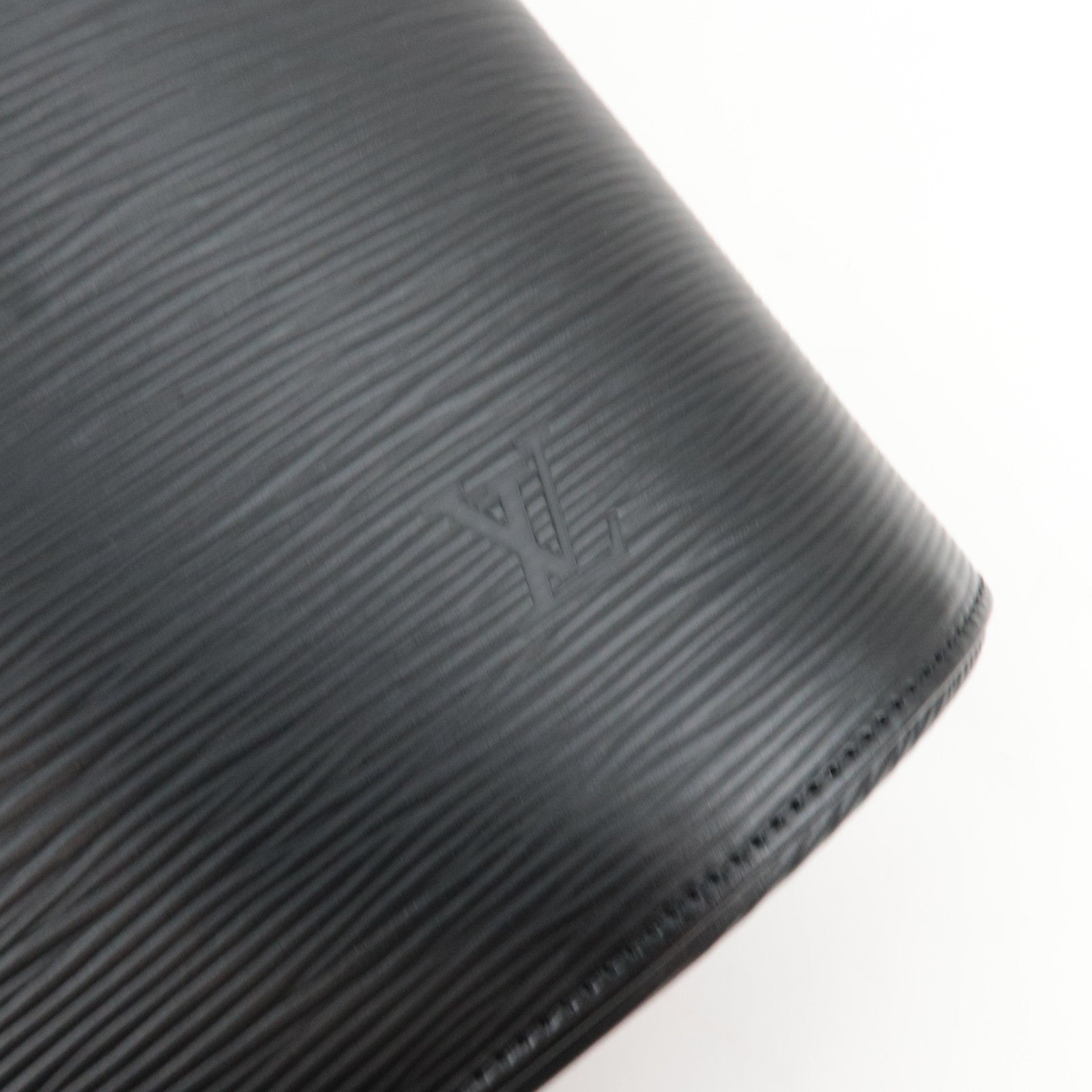 Louis Vuitton Epi Verso Shoulder Bag Noir M52812 SP0050