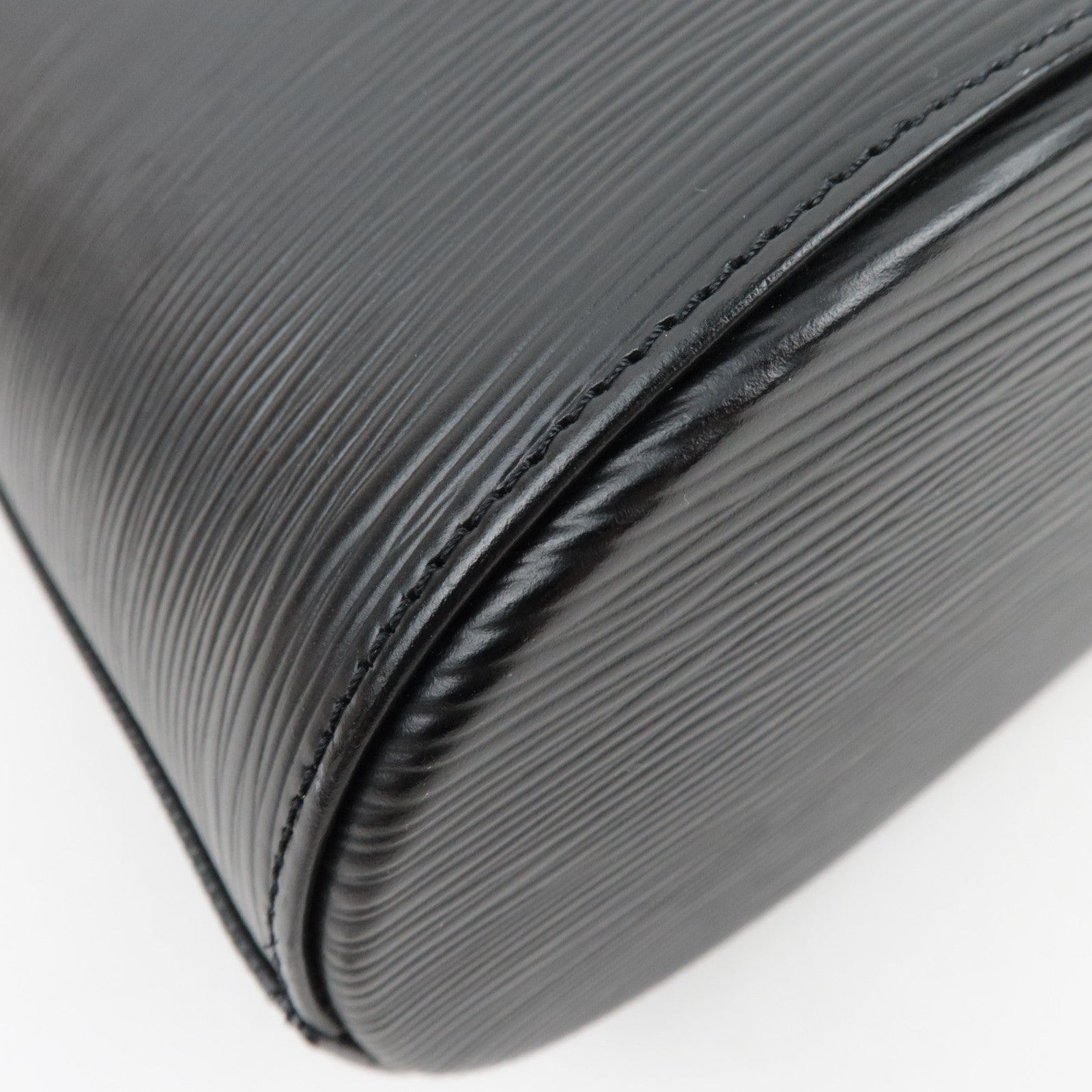 Louis Vuitton Epi Verso Shoulder Bag Noir M52812 SP0050