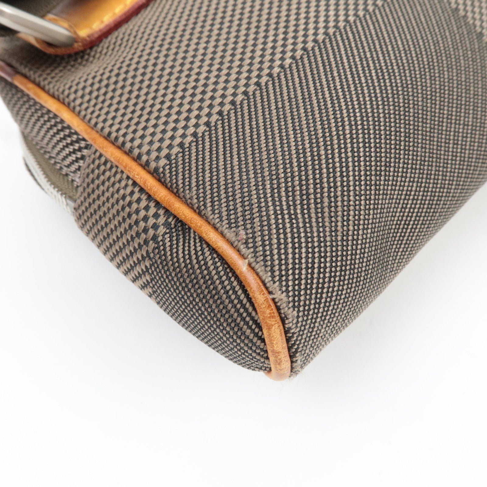 Louis Vuitton Damier Geant Acrobat Body Bag Terre M93619 AR2089