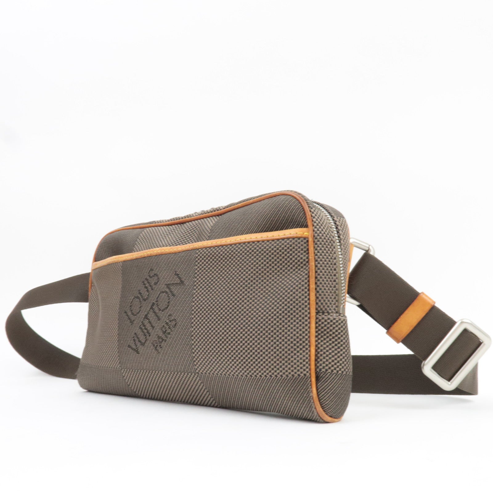 Louis Vuitton Damier Geant Acrobat Body Bag Terre M93619 AR2089