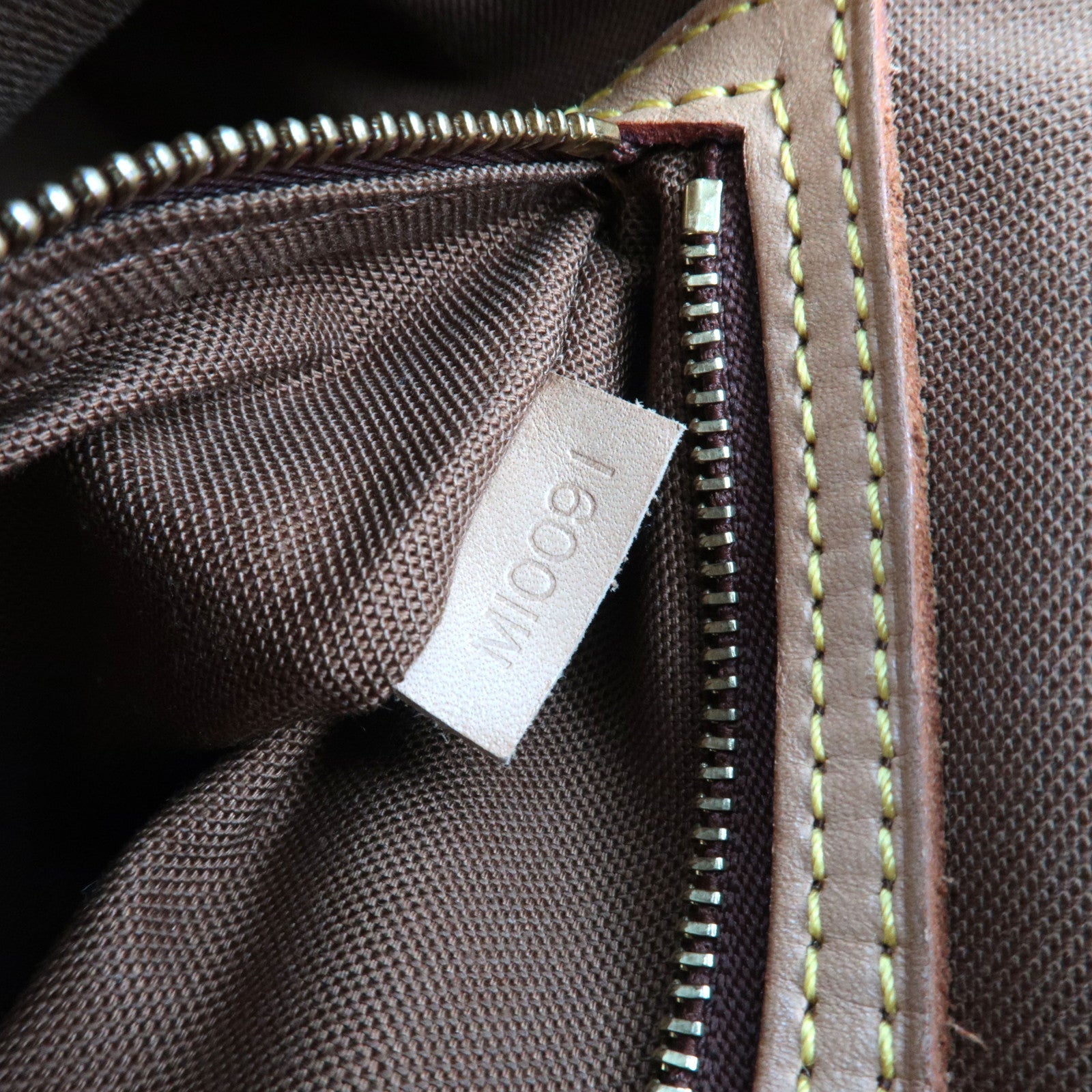 Louis Vuitton Monogram Mini Looping Shoulder Bag M51147 MI0091