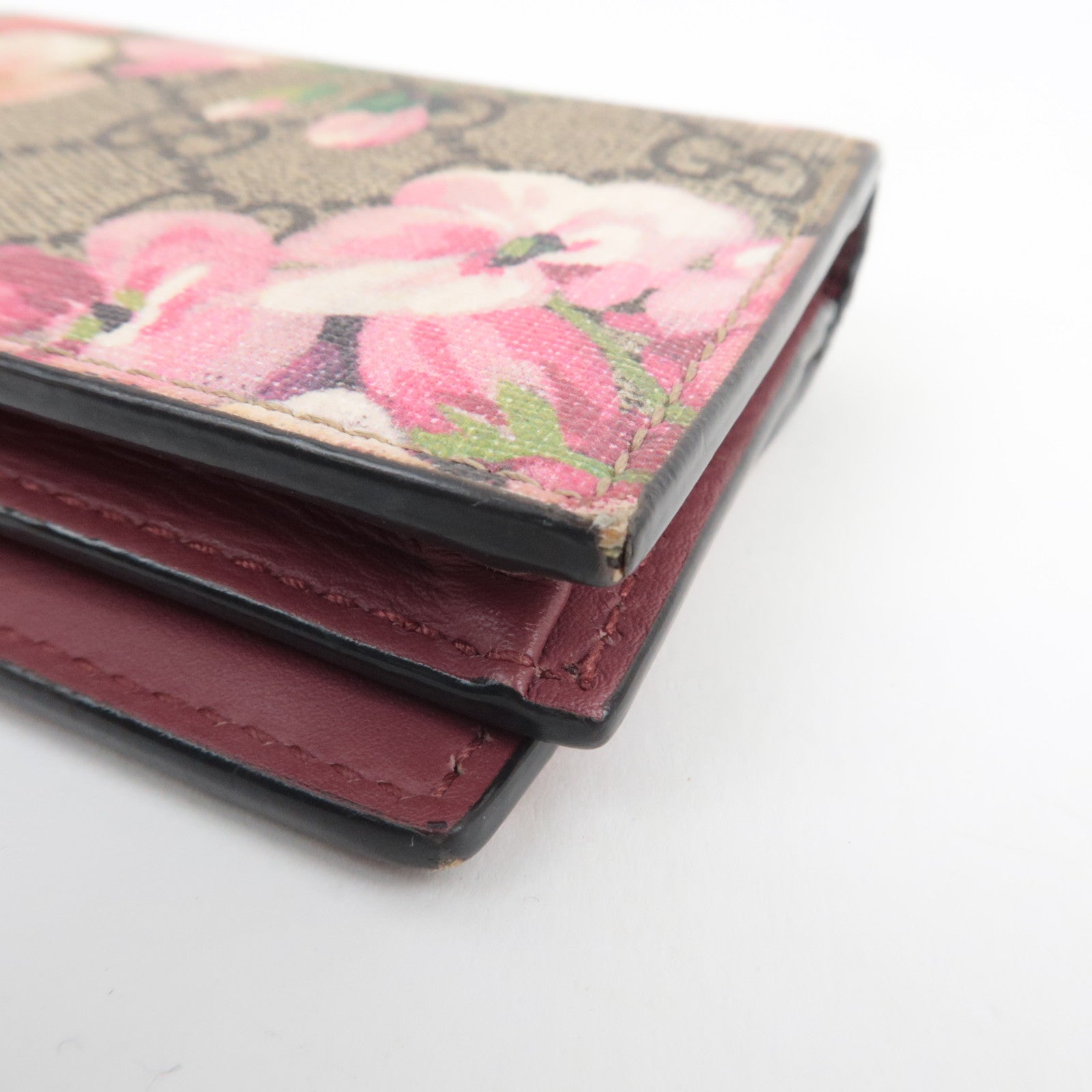 GUCCI GG Blooms Bifold Wallet GG Supreme Beige 453176