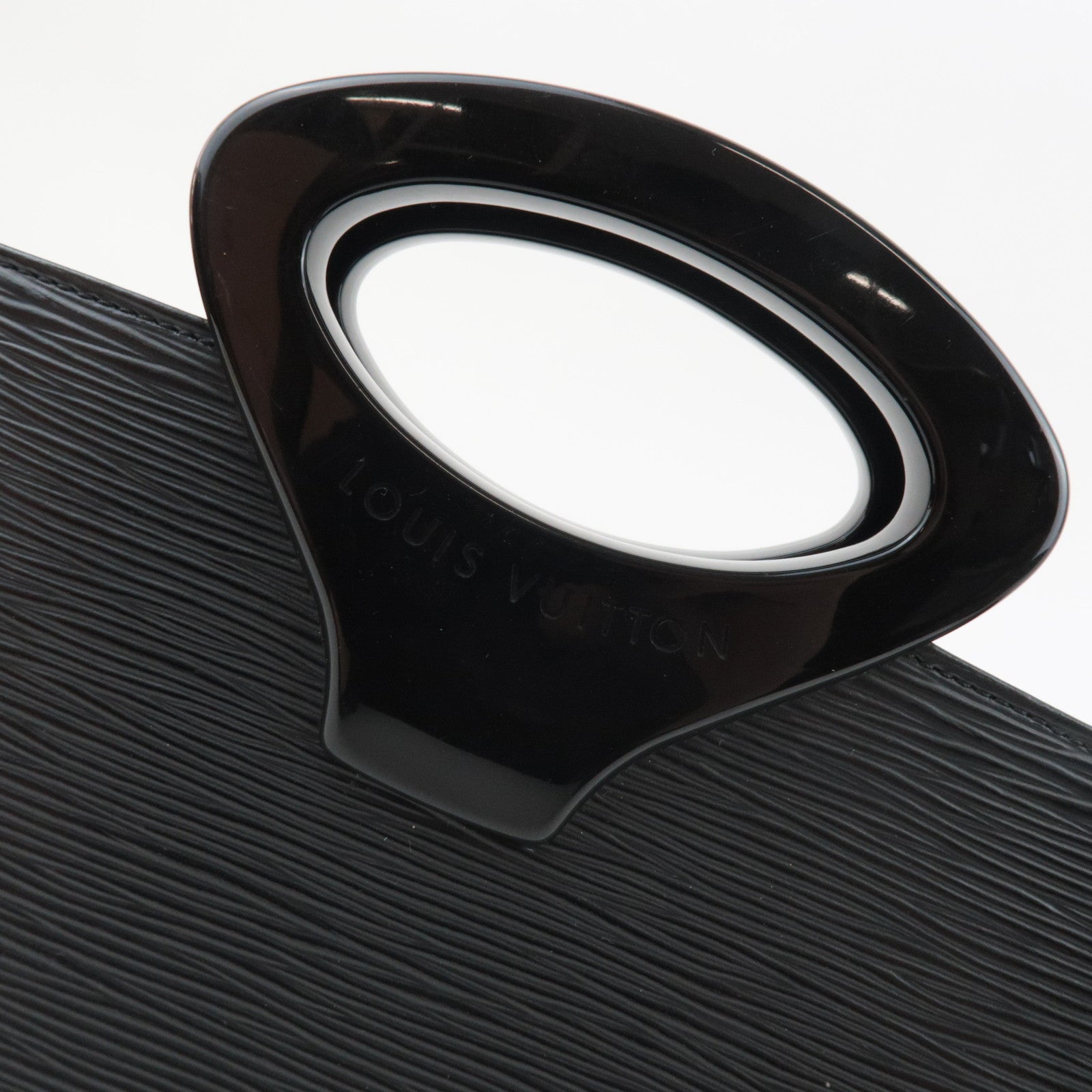 Louis Vuitton Epi Ombre Handbag Noir M52102 MI0929