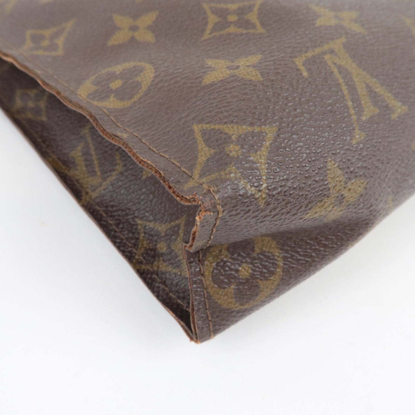 Louis Vuitton Monogram Poche Toilette 26 Toiletry Bag Cosmetic Pouch M47542