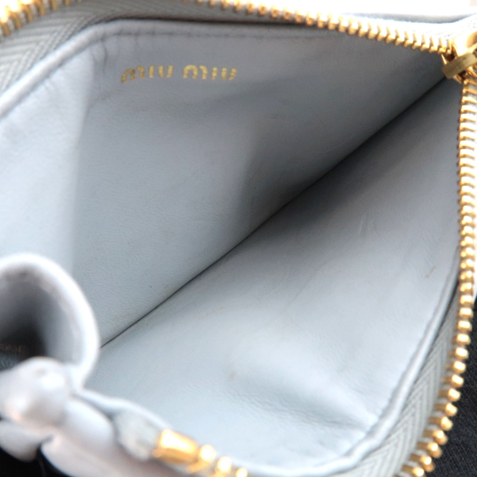 MIU MIU Matelasse Fragment Case Card Case Leather Light Gray