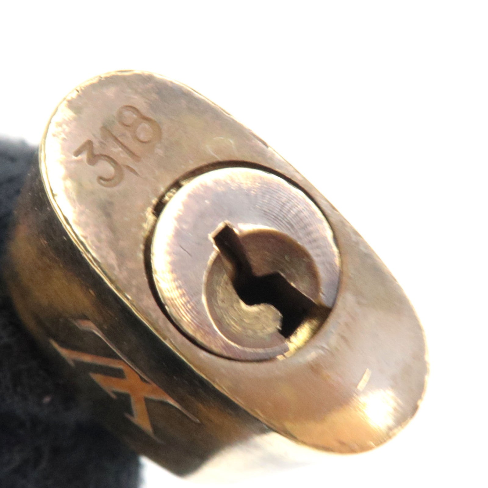 Louis Vuitton Set of 10 Key Locks Cadena Set Metal Gold Color