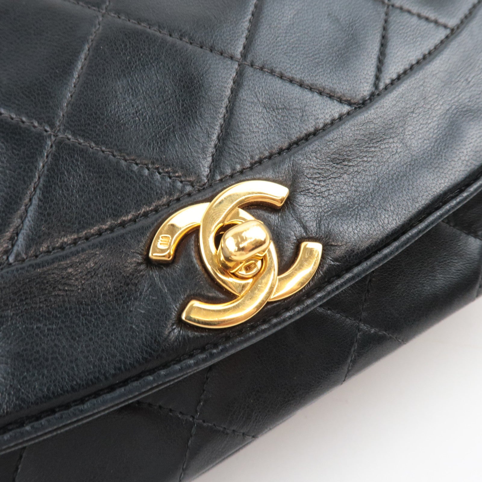CHANEL Matelasse Diana 25 Chain Shoulder Bag Lambskin Black Gold HDW 2035730 *G card