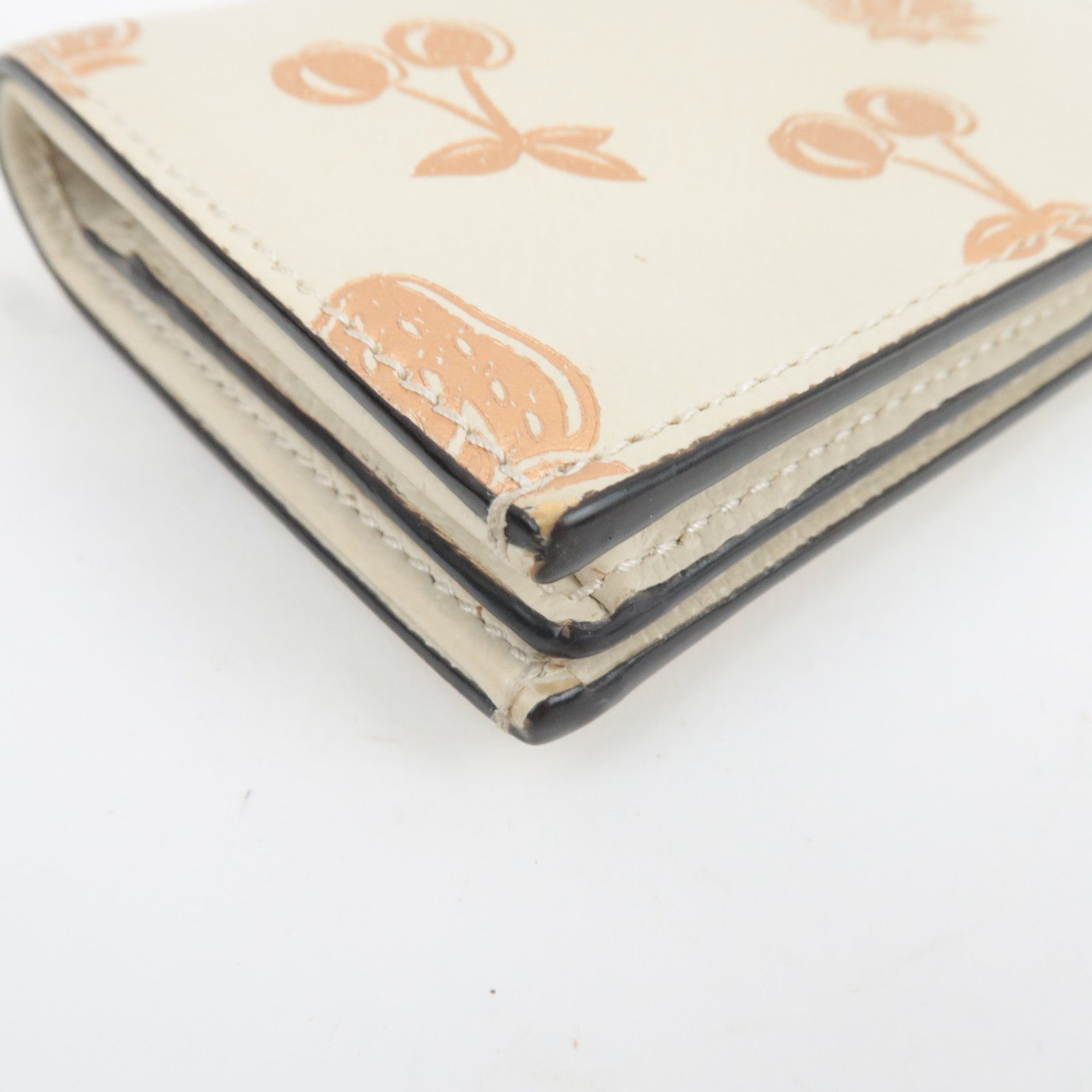 GUCCI GG Marmont Bifold Wallet Cherry & Strawberry Leather Ivory 456126 *Dust bag