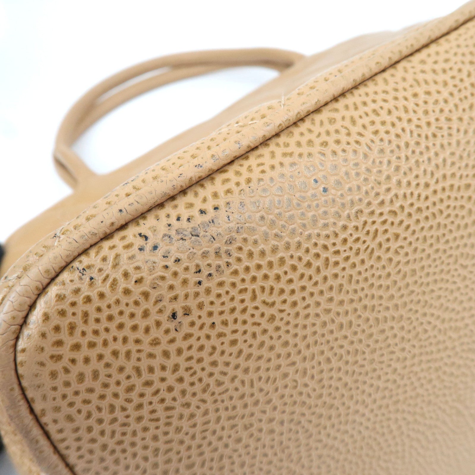 CHANEL Matelasse Medallion Tote Caviar Skin Beige Gold HDW A01804 7231753