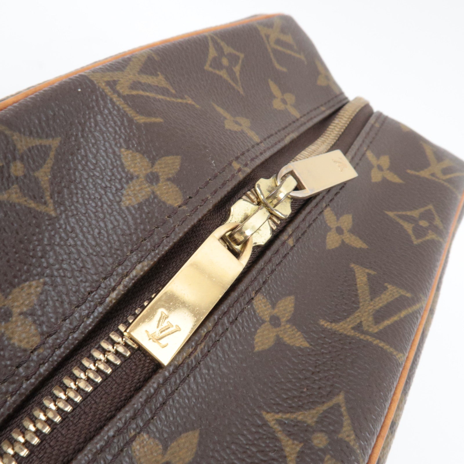 Louis Vuitton Monogram Cite MM Shoulder Bag M51182 TH0094