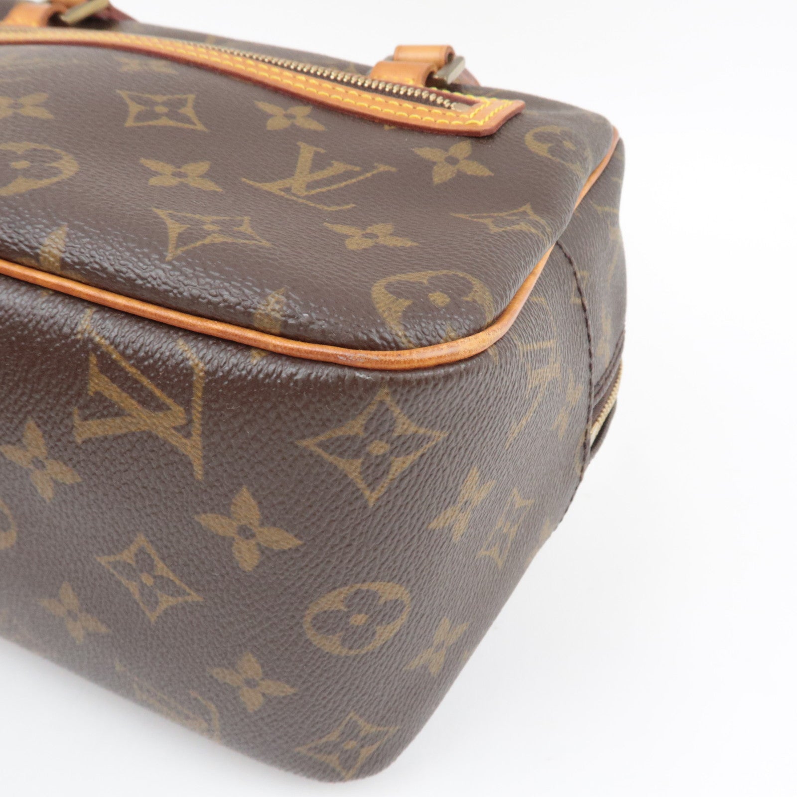 Louis Vuitton Monogram Cite MM Shoulder Bag M51182 TH0094