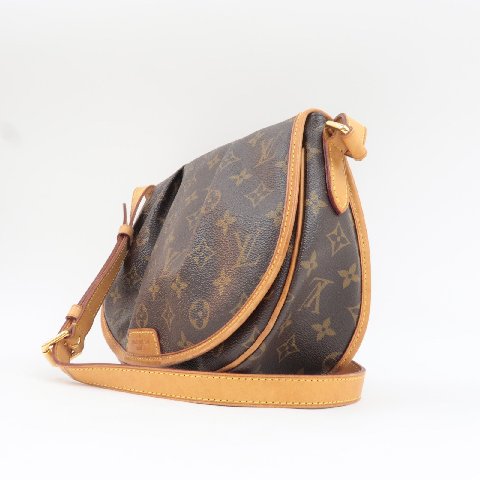Louis Vuitton Monogram Menilmontant PM Shoulder Bag M40474 DU2132