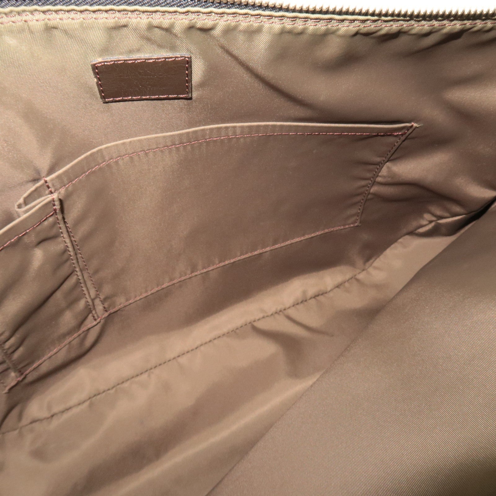 Louis Vuitton Damier Geant Explorateur Shoulder Bag Noir M93616 SP4110