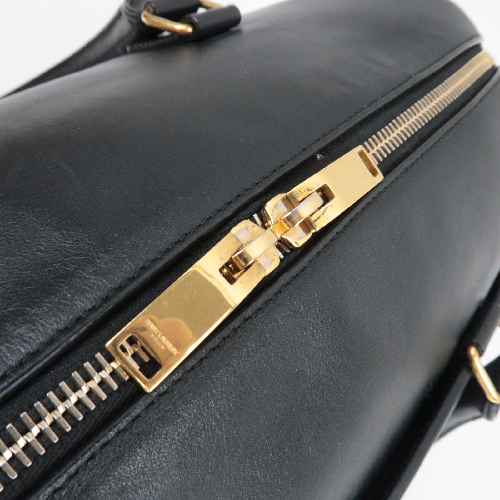 SAINT LAURENT Classic Duffle 6 Boston Bag Leather Black 322049 *Clochette