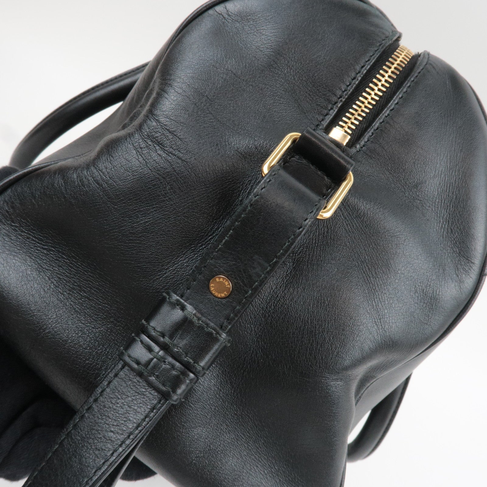 SAINT LAURENT Classic Duffle 6 Boston Bag Leather Black 322049 *Clochette