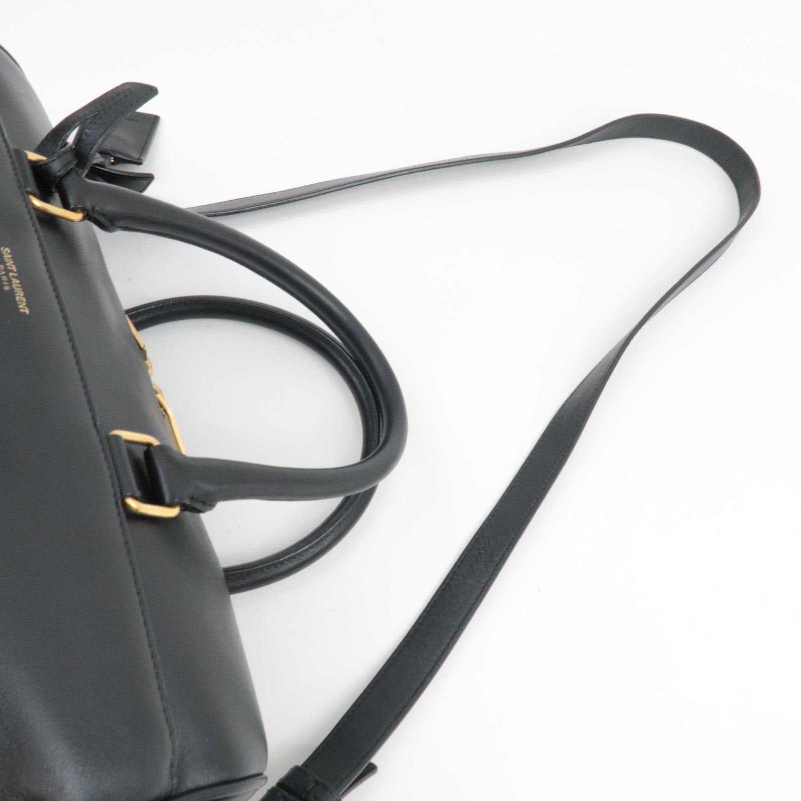 SAINT LAURENT Classic Duffle 6 Boston Bag Leather Black 322049 *Clochette