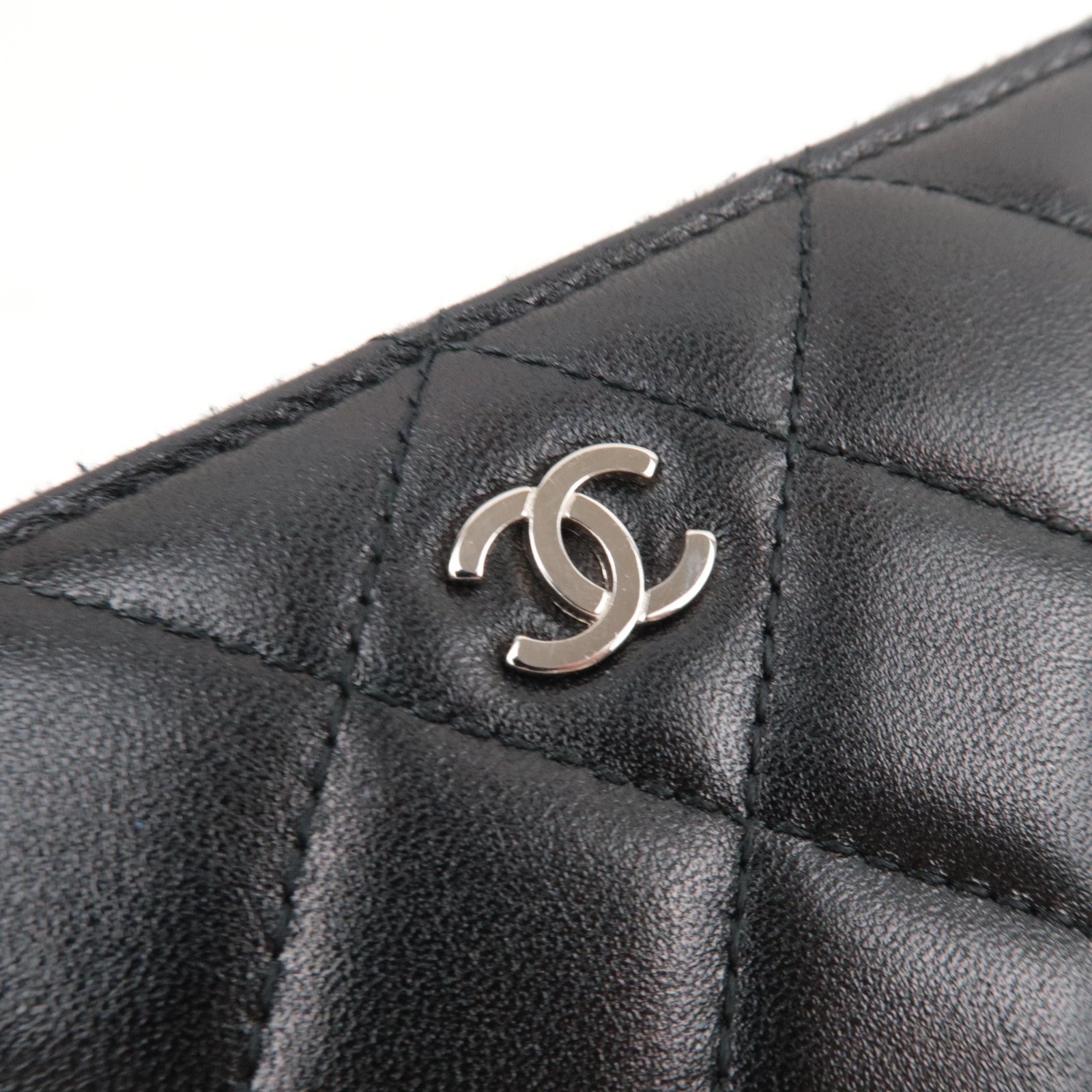 CHANEL Matelasse Round Zipper Long Wallet Lambskin Black Silver HDW 15790056 *G card
