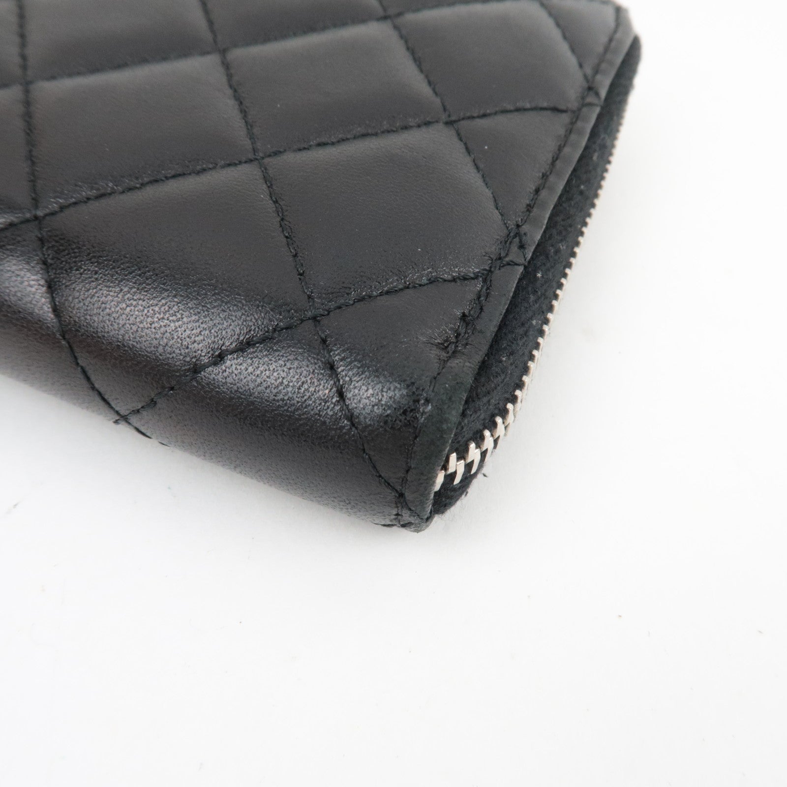 CHANEL Matelasse Round Zipper Long Wallet Lambskin Black Silver HDW 15790056 *G card