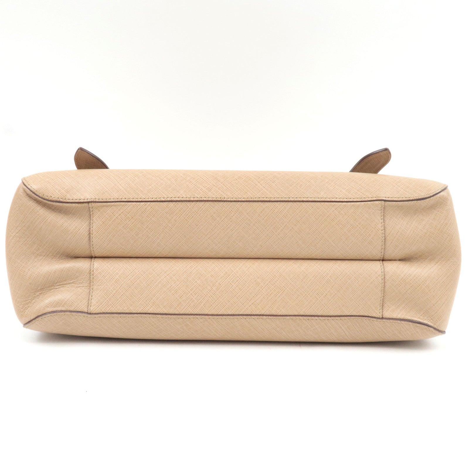 Ferragamo Gancini Handbag Leather Beige AB-21 5322 *Dust bag