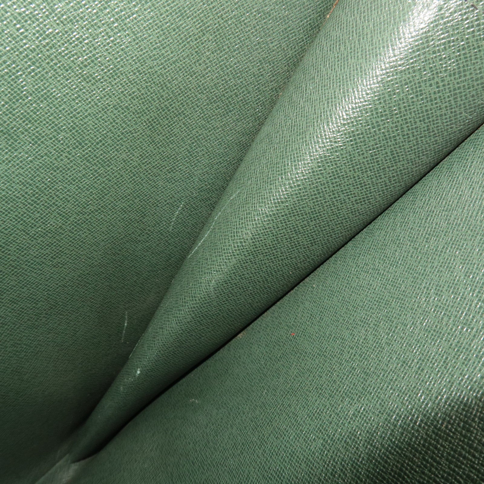 Louis Vuitton Epi Poche Documents Zipangu Gold M54498 VI1901